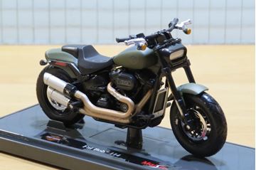 Afbeelding van Harley Davidson Fat Bob 114 1:18 (n135)