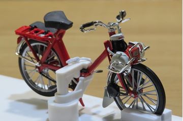 Afbeelding van Solex 3800 bromfiets 1:18 norev red