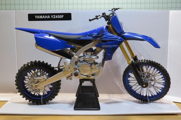 Picture of Yamaha YZ450F 1:6 49703