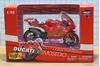 Picture of Loris Capirossi Ducati desmosedici 2005 1:18 31553