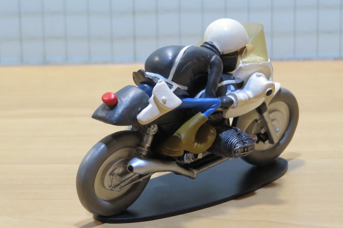 Joe Bar Team BMW spéciale Police interceptor