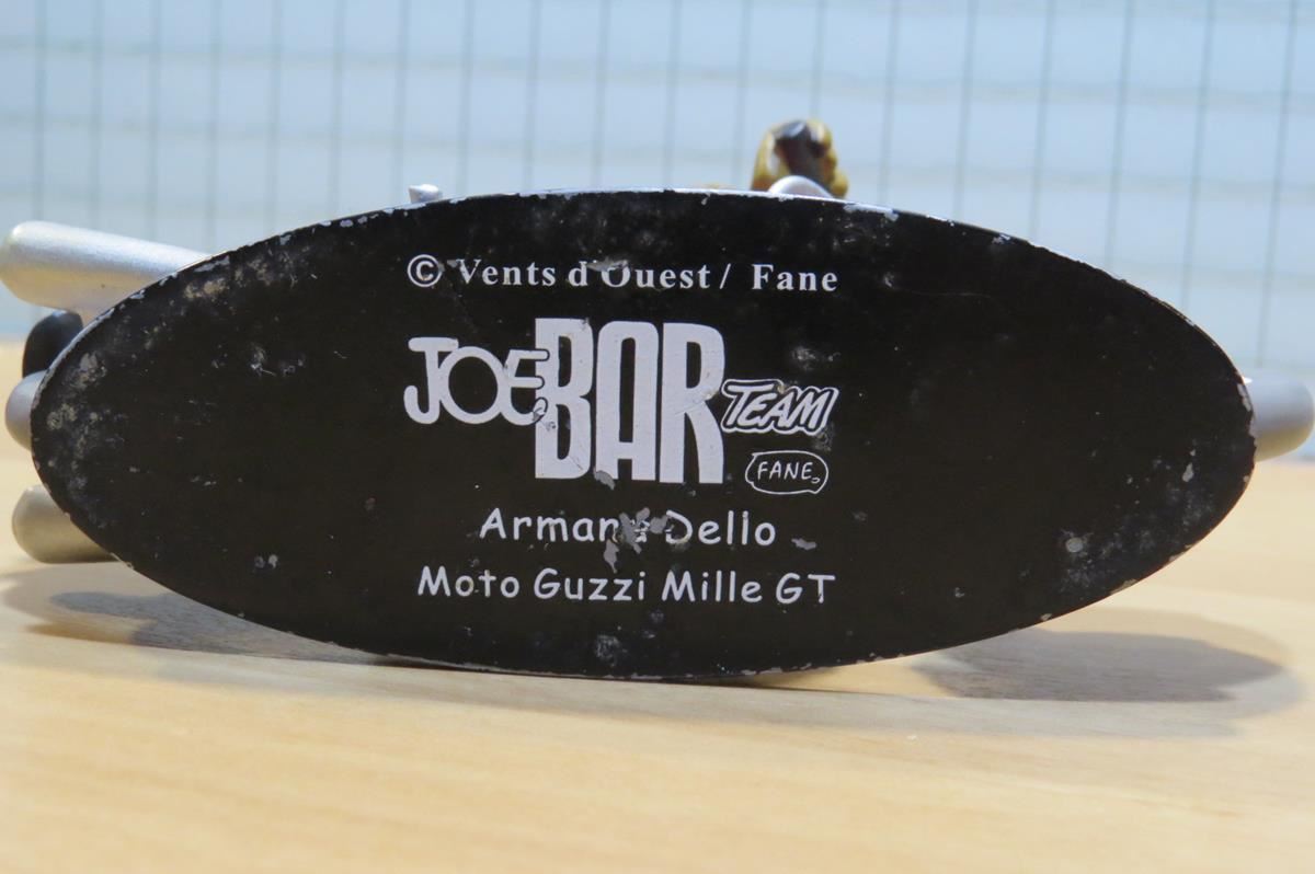 FIGURINE MOTO JOE BAR TEAM N°75 ARMAND DELLO SUR SA MOTO