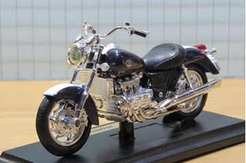 Afbeelding van Honda F6C Valkyrie GL1500C 1:18 antr./white Maisto