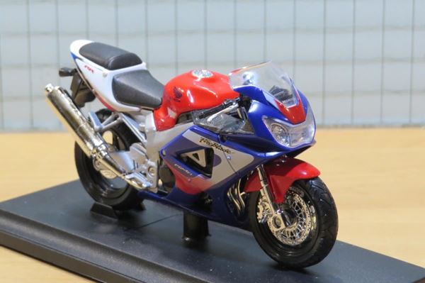 Picture of Honda CBR900RR Fireblade 929 tricolore 1:18 12164 Welly