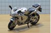 Picture of Honda CBR600RR CBR600 zilver 1:18 Bburago