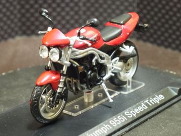 Afbeelding van Triumph Speed Triple 955i 1:24 barst