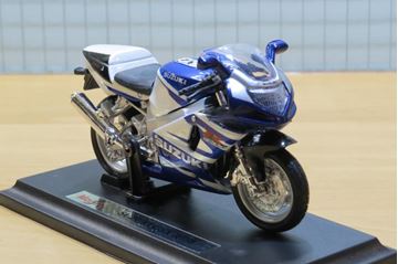 Afbeelding van Suzuki GSX-R750 1:18 blauw/wit