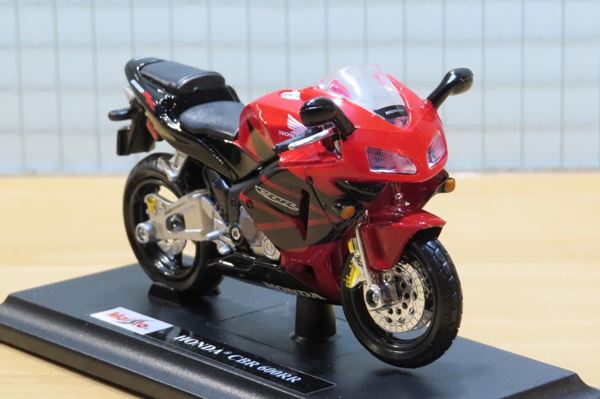 Picture of Honda CBR600RR CBR600 red 1:18 Maisto