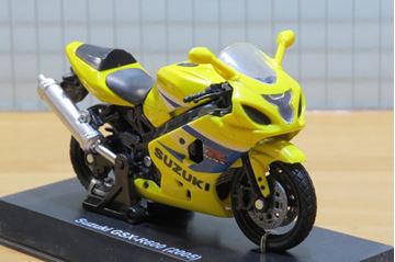 Afbeelding van Suzuki GSX-R600 2005 1:18