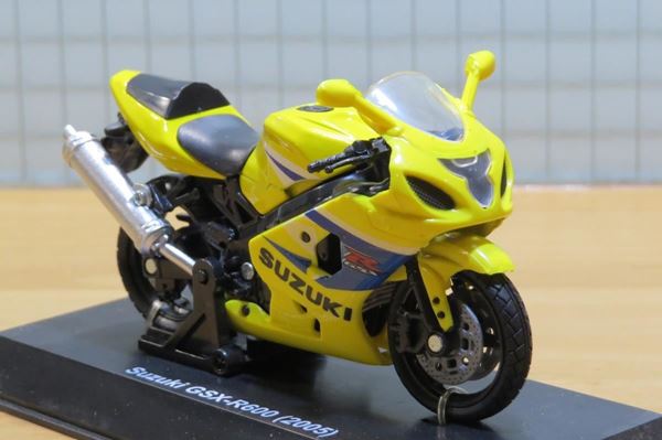 Picture of Suzuki GSX-R600 2005 1:18