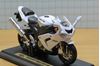 Picture of Kawasaki ZX-10R wit 1:18 Maisto