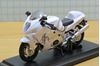 Picture of Suzuki GSX-R1300 Hayabusa 1:18 wit maisto