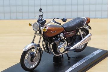 Afbeelding van Kawasaki Z900 1:18 Solido breuk