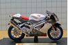 Picture of Aprilia RSV1000R wht 1:18 Maisto