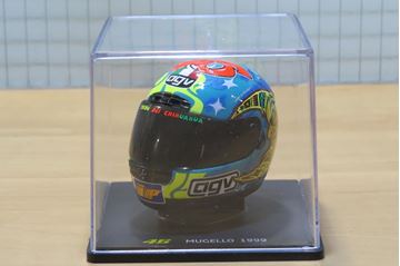 Afbeelding van Valentino Rossi  AGV  helmet 1999 Mugello 1:5