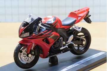 Afbeelding van Honda CBR1000RR  Fireblade 1:18 533001