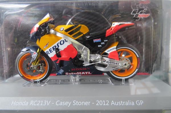 Picture of Casey Stoner Honda RC212V 2012 Repsol team 1:18 diecast