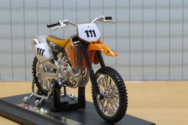 Picture of KTM 520 SX 1:18 Maisto