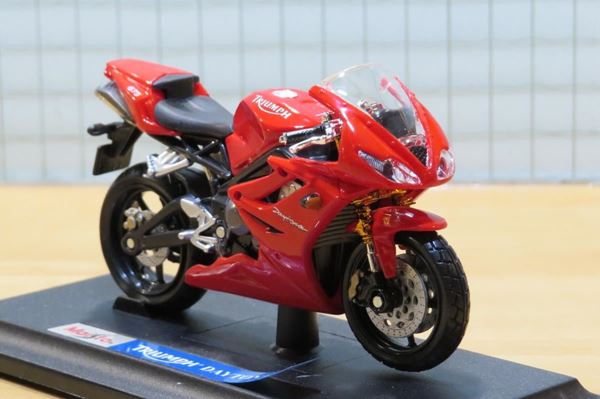 Picture of Triumph Daytona 675 1:18 rood