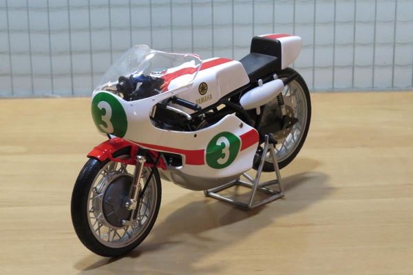 Picture of Phil Read Yamaha RD05 1968 1:12