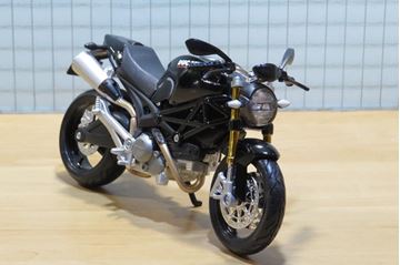 Afbeelding van Ducati Monster 696 black 2011 1:12 31189