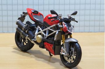 Afbeelding van Ducati Streetfighter S 1:12 31101