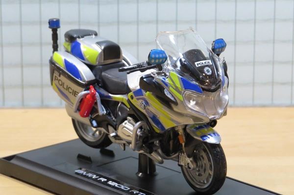 Picture of BMW R1200RT policie 1:18 maisto