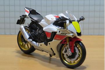 Afbeelding van Yamaha YZF-R1 1:12 white