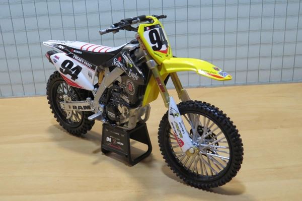 Picture of Ken Roczen #94 Suzuki RM-Z 450 2015 RCH team 1:12 57743