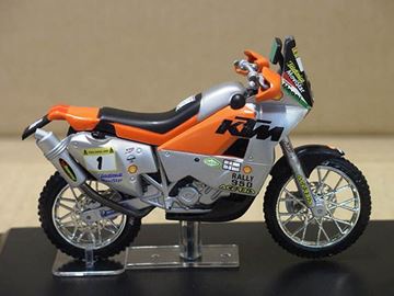 Afbeelding van Fabrizio Meoni KTM 950 LC8 Dakar 2002 1:24 blister