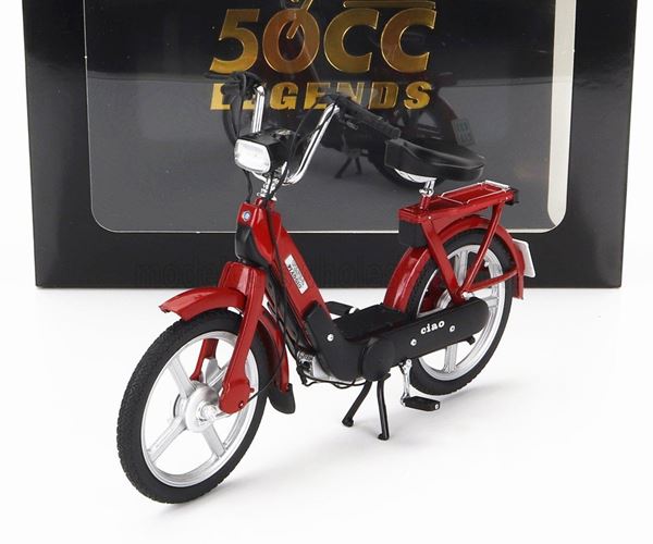 Picture of Vespa Piaggio Ciao red brommer 1:10