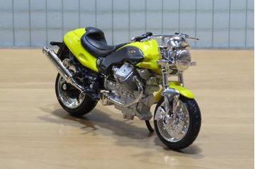 Afbeelding van Moto Guzzi V10 Centauro 1:18 los