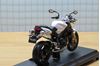 Picture of Triumph Street Triple 1:18 welly wit