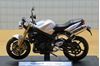 Picture of Triumph Street Triple 1:18 welly wit