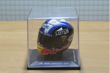 Afbeelding van Marc Marquez Shoei helmet 2013 Catalunya 1:5