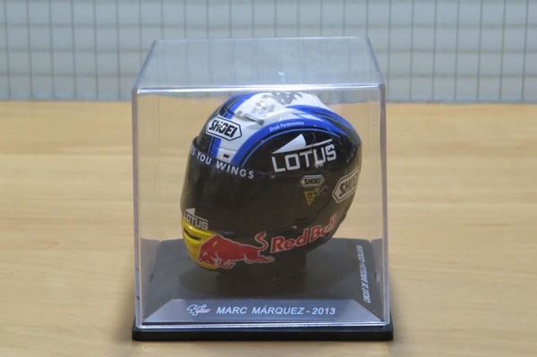 Picture of Marc Marquez Shoei helmet 2013 Catalunya 1:5