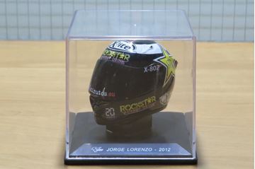 Afbeelding van Jorge Lorenzo Nolan helmet 2012 1:5