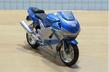 Afbeelding van Kawasaki ZX-9R BLW 1:18 los