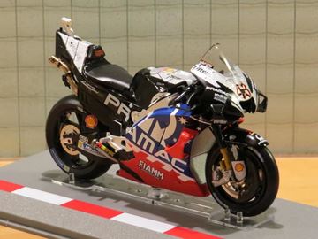 Afbeelding van Jack Miller Ducati Desmosedici 2019 1:18 diecast los