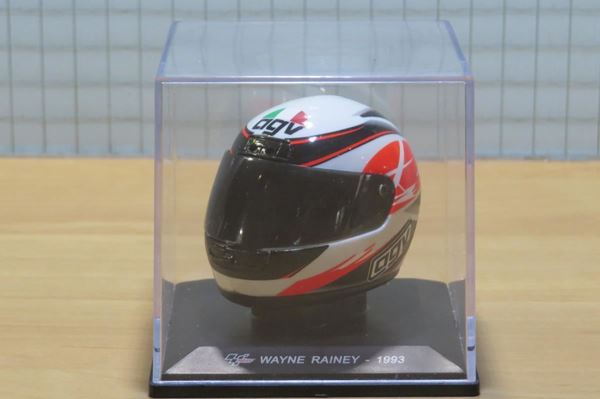 Picture of Wayne Rainey AGV helmet 1993 1:5