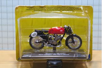 Afbeelding van Umberto Masetti Gilera 500 1950 1:22 Italeri