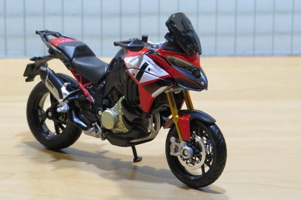 Picture of Ducati Multistrada V4 2022 red 1:18 Bburago