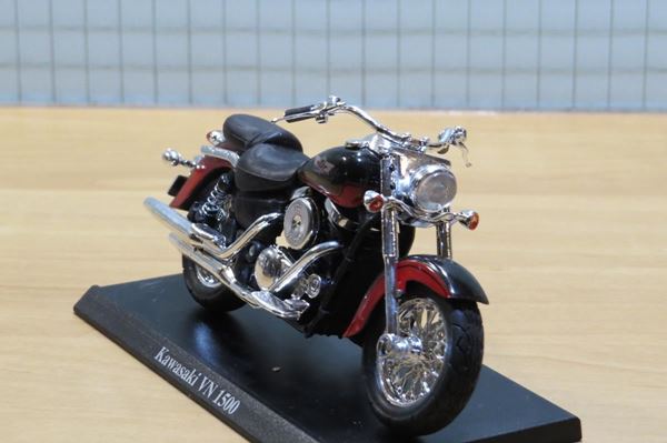 Picture of Kawasaki VN1500 Vulcan 1:18 blister