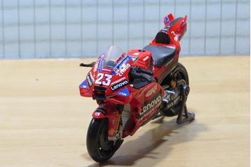 Afbeelding van Enea Bastianini Ducati Lenovo Desmosedici 2024 1:18 maisto 36398