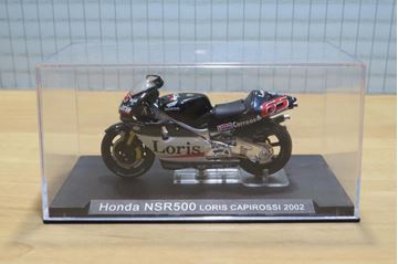 Afbeelding van Loris Capirossi Honda NSR500 2002 1:24