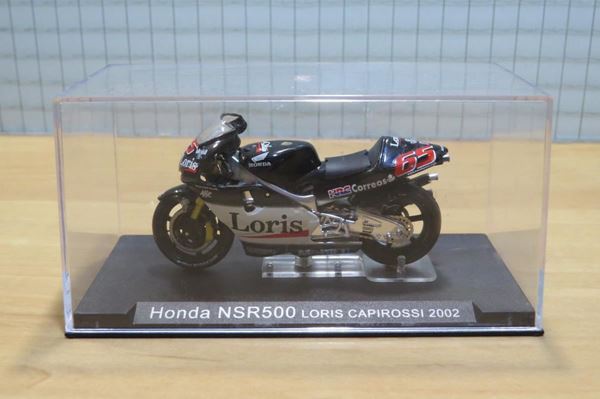 Picture of Loris Capirossi Honda NSR500 2002 1:24