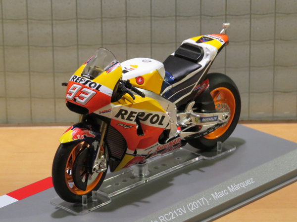 Picture of Marc Marquez Honda RC213V 2017 1:18 diecast los