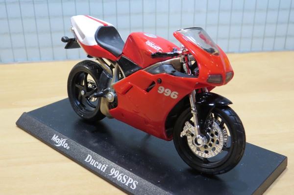Picture of Ducati 996 SPS 1:18 blister