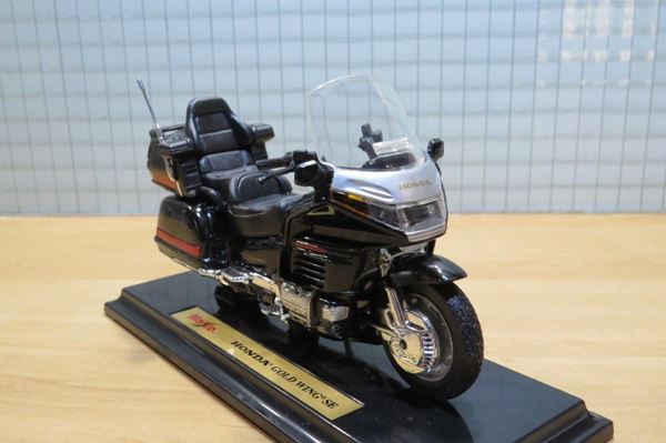 Picture of Honda GL1500 SE Goldwing 1:18 black