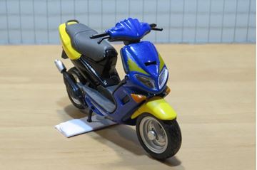 Afbeelding van Peugeot speedfight Scooter 1:18